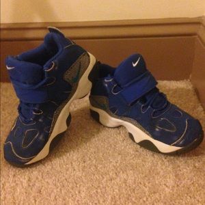 Boys Nike Shoes.