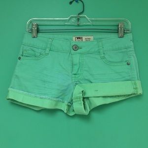 Lowrise neon green shorts