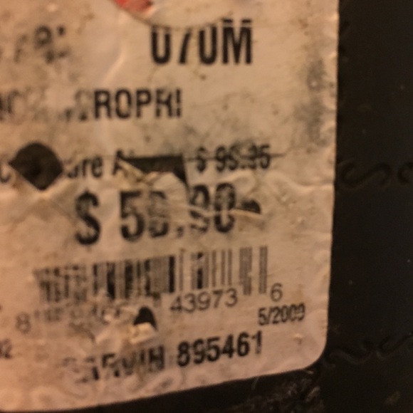 Flats / Low Wedge w/Buckle - Picture 4 of 4