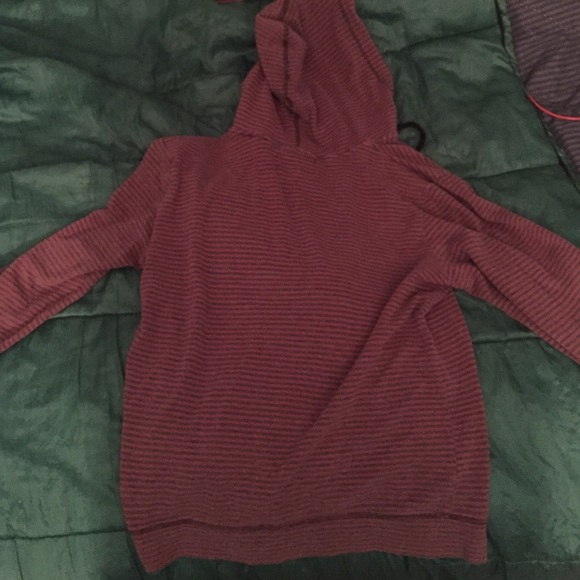 hot topic sweatshirt - Picture 3 of 3