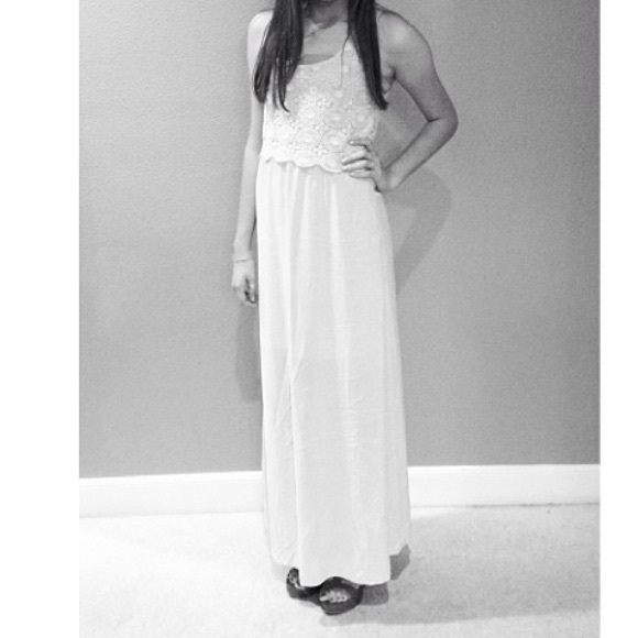 Francesca's Maxi Dress