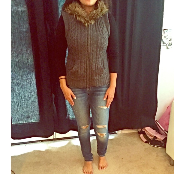 Outerwear - Gray Sweater Vest with Fur Hood