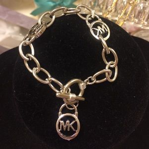 MK link bracelet
