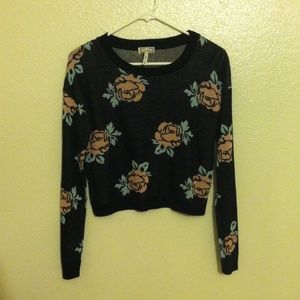Floral Crop Sweater/Shirt