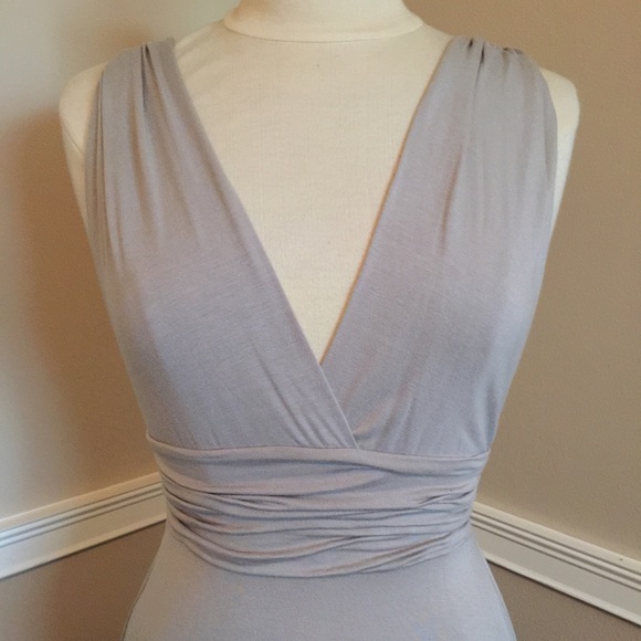  LIKE NEW LIGHT GRAY MAXI DRESS - Picture 3 of 4