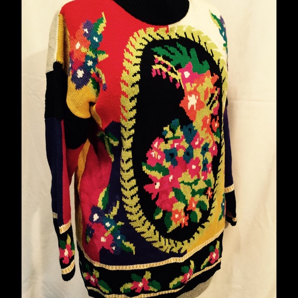 Vintage Itarsia Sweater🌿🌺🌿🍃🌸🌷🌼🌼 - Picture 2 of 3