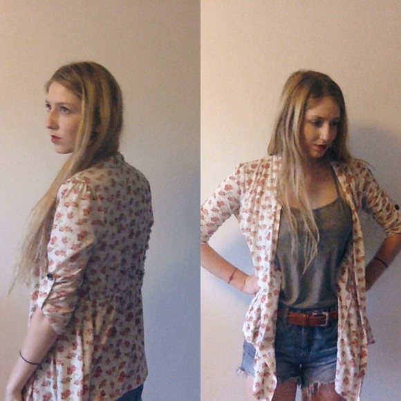 Floral Cardigan - Picture 2 of 4