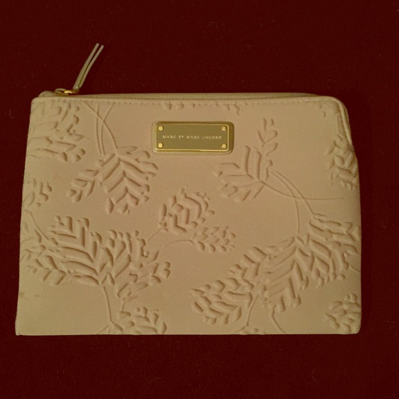 Marc by Marc Jacobs Accessories - Marc by Marc Jacobs mini IPad case