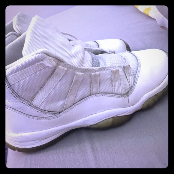 25 anniversary Jordan 11 as is