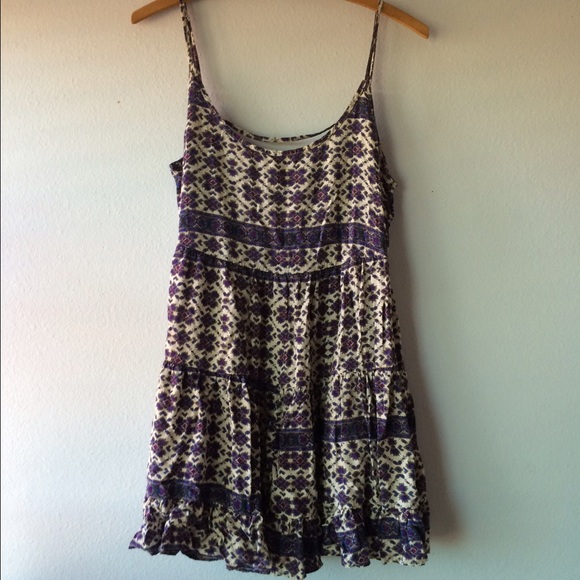 Sold - Picture 1 of 4