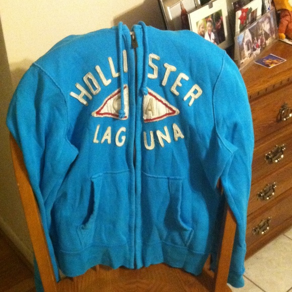 Hollister zipped hoodie