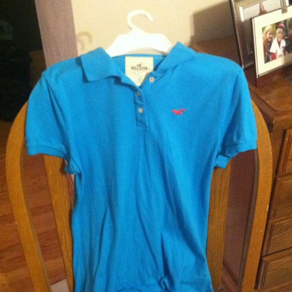 Hollister collard shirt