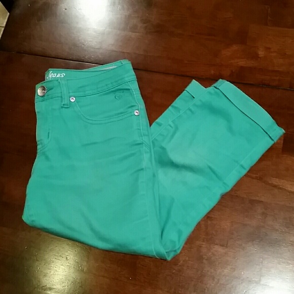 Teal capris