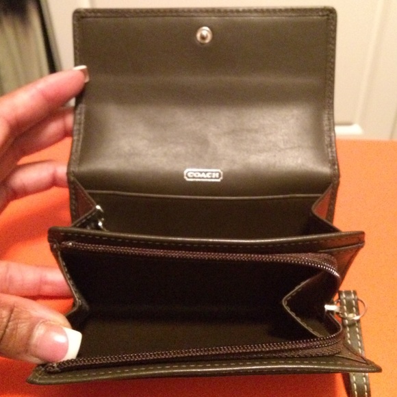Coach Wallet - Picture 2 of 7