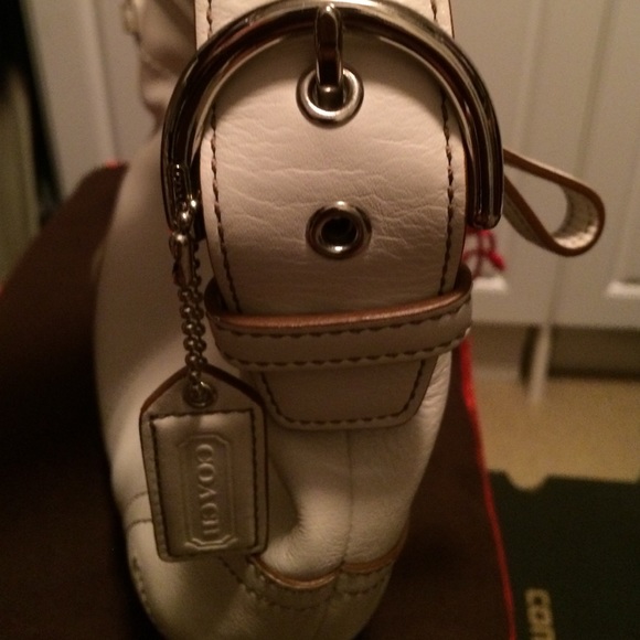 Coach Purse - Picture 3 of 4