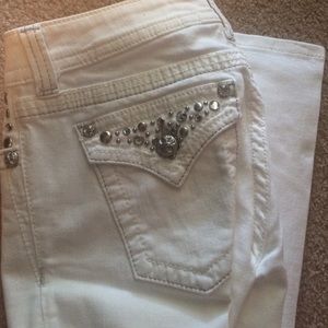 Miss Me White Flare Cut Jeans Size 27