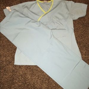 Urbane scrubs