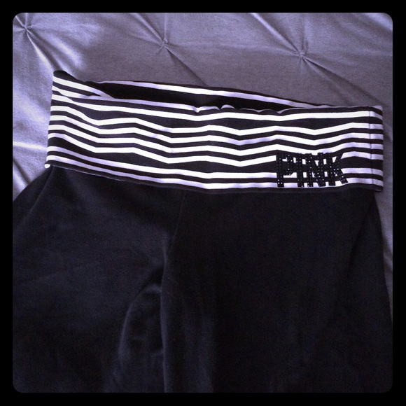 Pink Victoria secret yoga pants fitted leg M