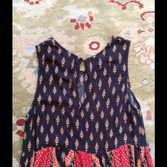 MINKPINK Urban Outfitters tent dress - Picture 3 of 4