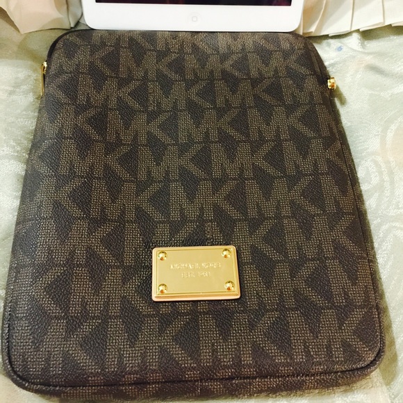 MK bundle - Picture 2 of 4