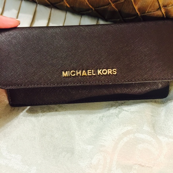 MK bundle - Picture 3 of 4