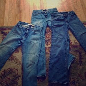 3 pairs of jeans