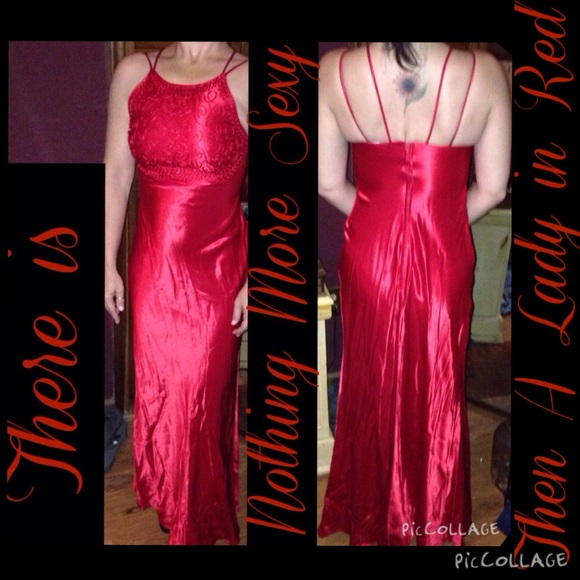 💃♨️NOTHING SEXIER♨️Then A Lady in ♥️RED♥️💃