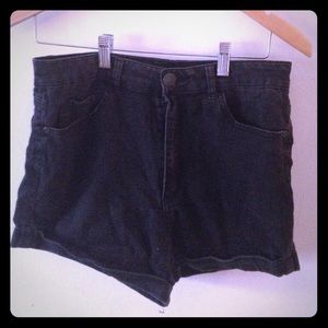 Black high waisted short shorts