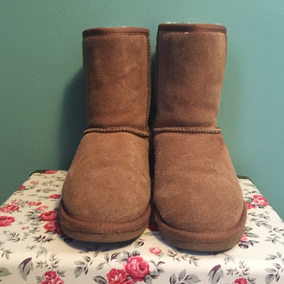 Tamarac short boots