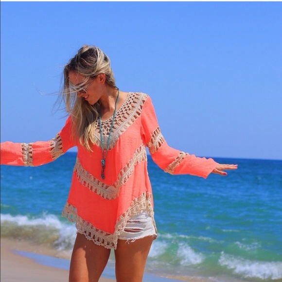 SOLD OUT▫️Bright Coral Boho Crochet Top - Picture 4 of 4