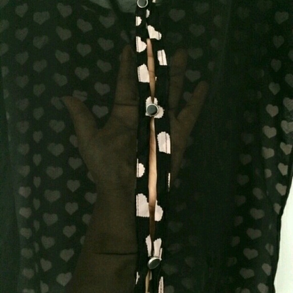 Heart Crop Top with Sheer Back - Picture 3 of 3