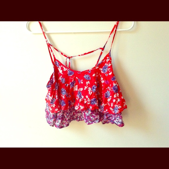 Cute crop tank!