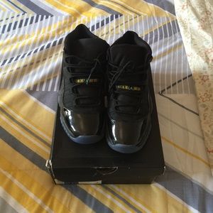 AIR JORDAN RETRO 11 BLACK GAMMA BLUE