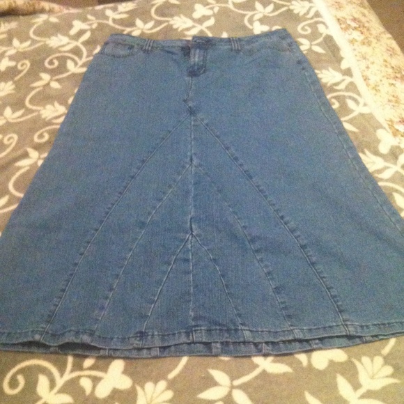 Denim skirt
