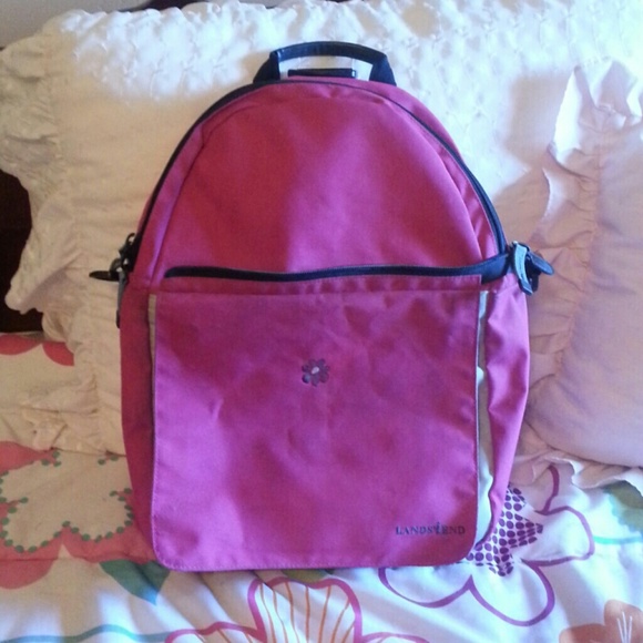 Convertable Land's End backpack! - Picture 3 of 4