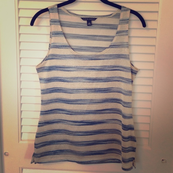 Metallic top - Picture 1 of 2