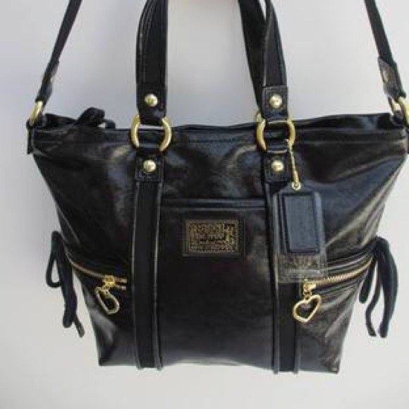 Coach poppy liquid daisy tote NWT!
