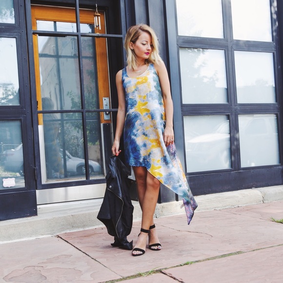 Dresses & Skirts - Summer dress bundle