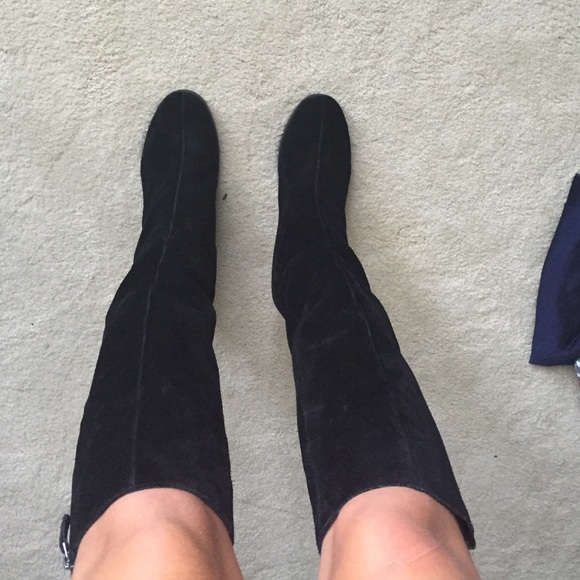 black knee high boots
