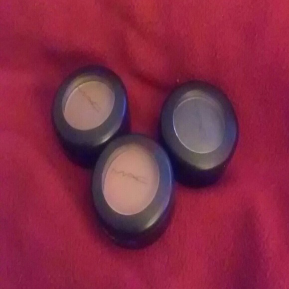 BUNDLE MAC COSMETICS
