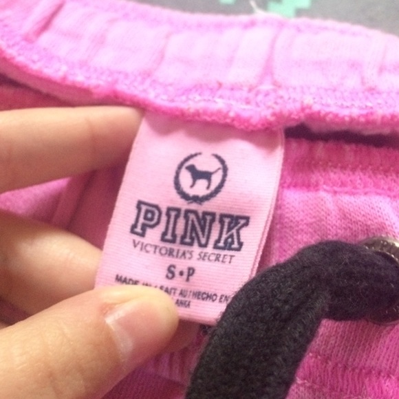 Pink crop - Picture 3 of 4