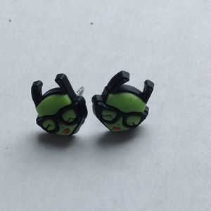 Gir earring set
