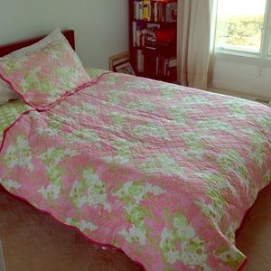 Lilly Pulitzer Quilt & Sham