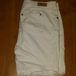 Levi White Shorts