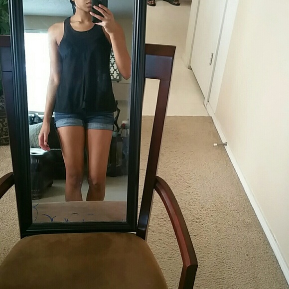 Black loose tank top - Picture 2 of 4