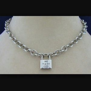 "Tiffany&Co"