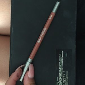 Urban decay lip liner