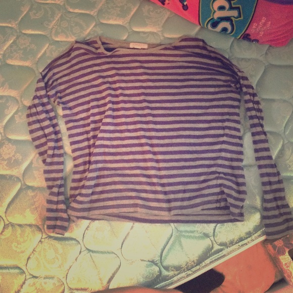 Forever 21 Sweater/Long sleeve shirt