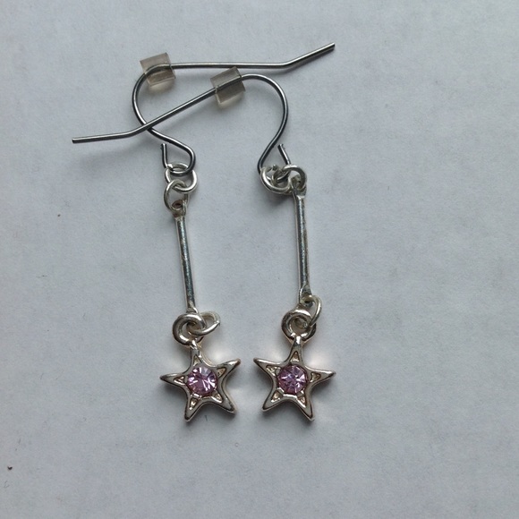 Star dangle earrings with pink rhinestone
