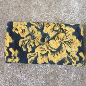 Vintage floral wallet